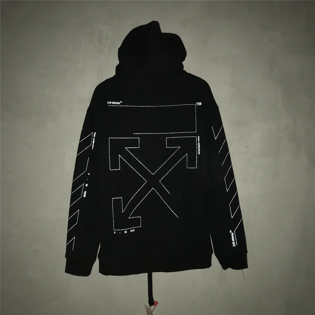The top tested version OFFWHITE OW damaged and incomplete sketch hooded hooded sweatshirt for men and women, the same style, pure cotton loose pullover round neck sweatshirt. This print has a reflective effect, not an ordinary offset print. Everyone must know this, don't waste money and buy the wrong version. It doesn't exist in my house, so you can place your order with confidence. The printing uses imported 3M reflective powder, mixed with transparent glue. It is made from stencil technology and glue scraping. The glue ratio has been tested repeatedly to ensure the firmness of the printing and the 3M reflective effect. You get what you pay for. The fabric is made of 420g heavy terry material, which is thick but not bulky and has a full drape. Version OS code number XS-L size chart